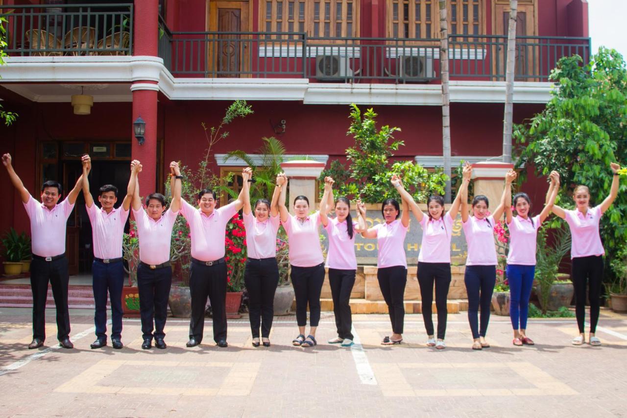 Botoum Hotel Sisophon Exterior photo