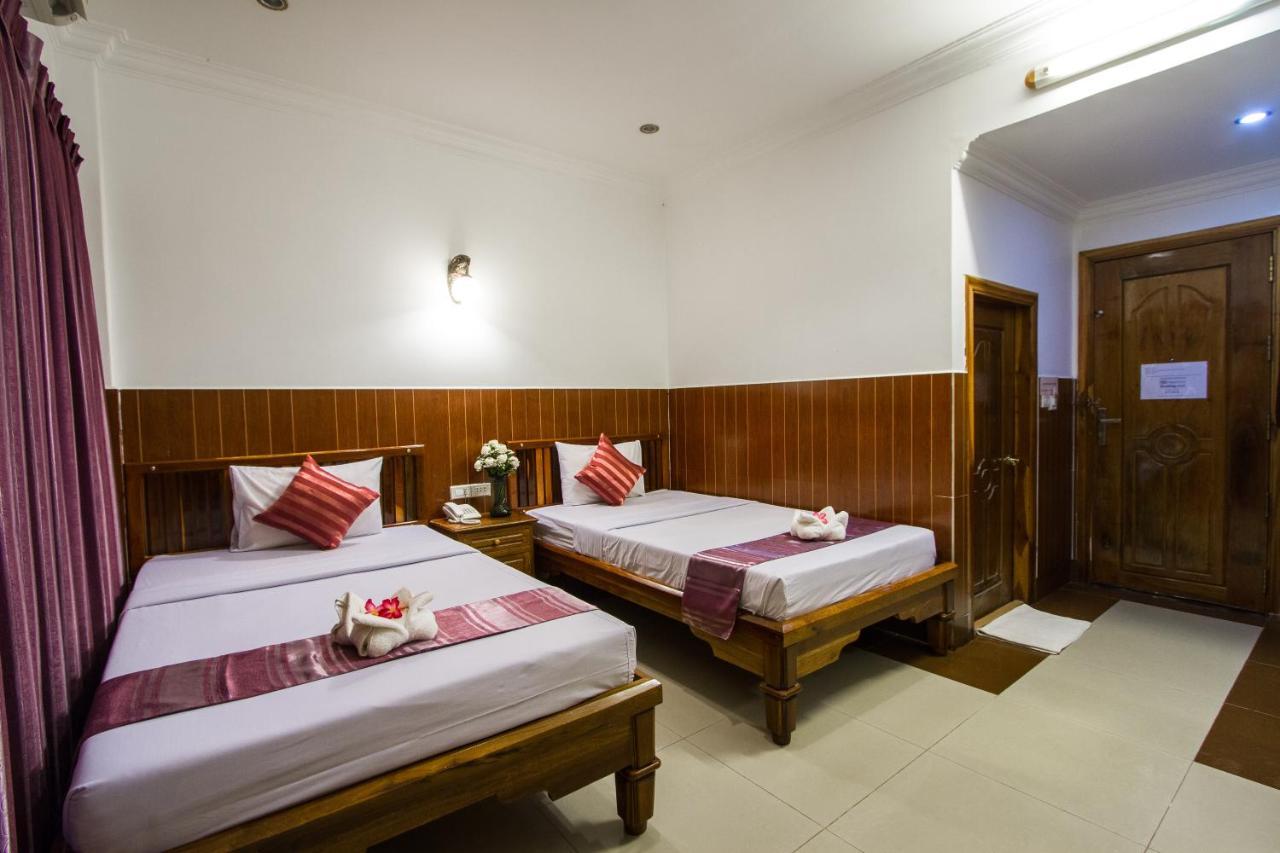 Botoum Hotel Sisophon Room photo