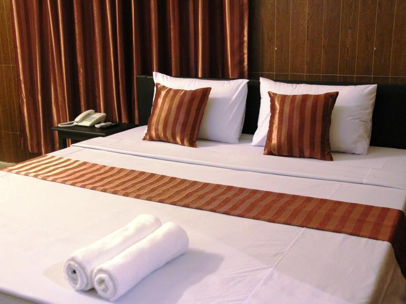 Botoum Hotel Sisophon Exterior photo